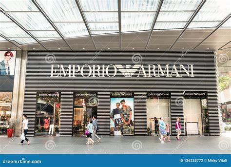 emporio armani tienda.